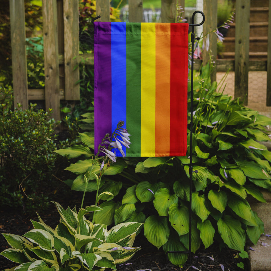 Rainbow Pride Garden Flag – LGBTQ+ Outdoor Yard Decor