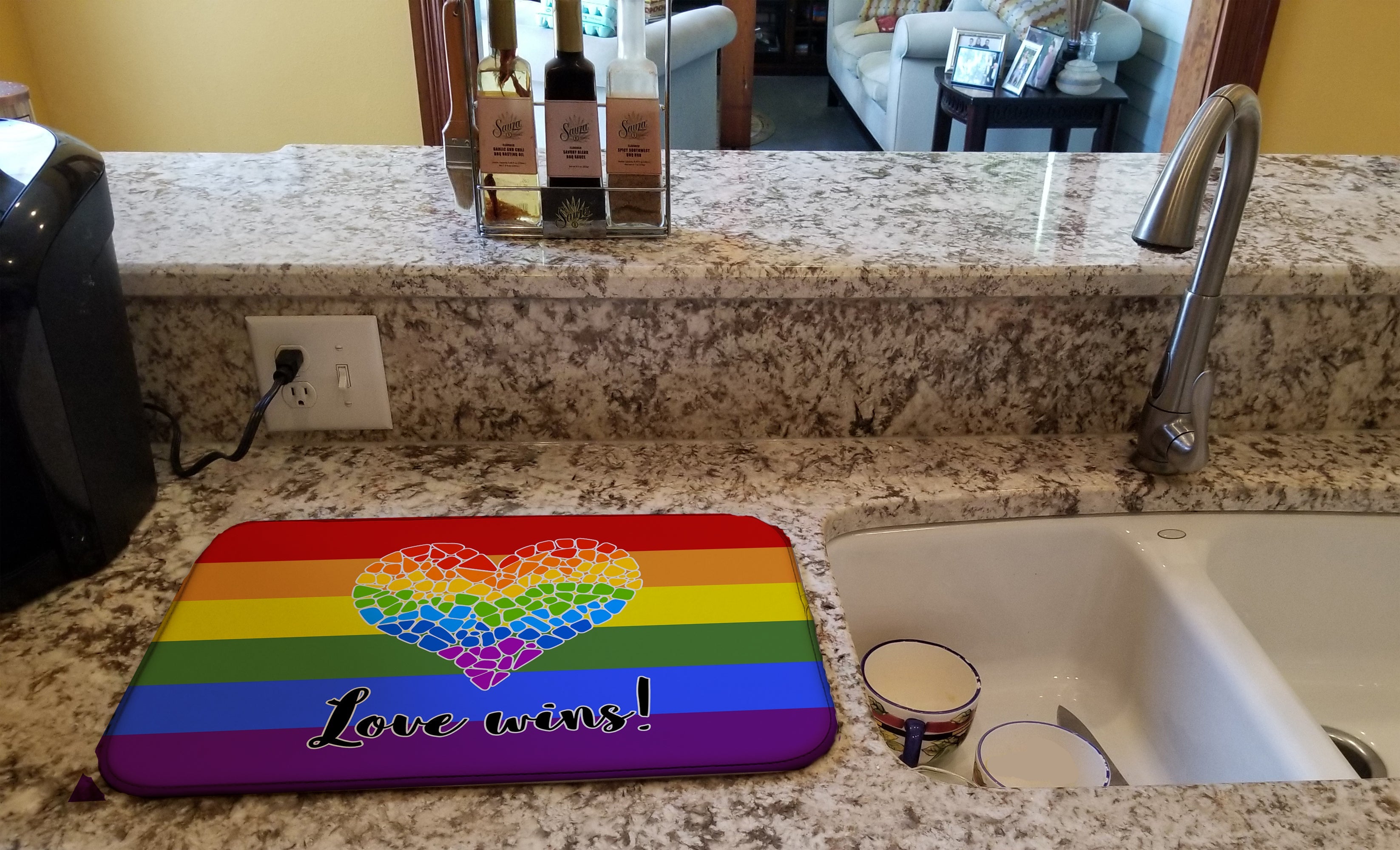 Gay Pride Love Wins Mosaic Heart Dish Drying Mat – Absorbent, Artistic Kitchen Essentials