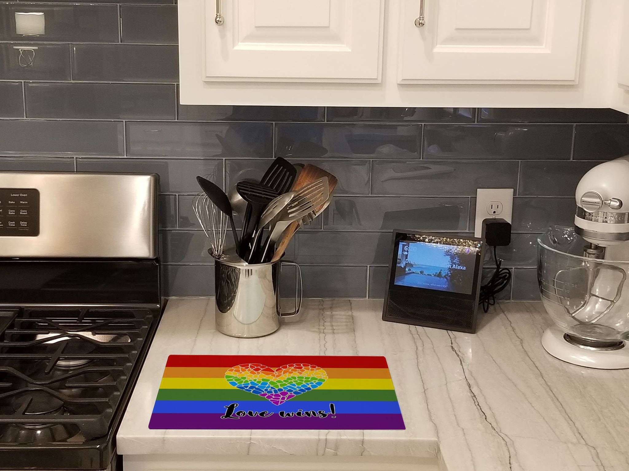 Gay Pride Love Wins Mosaic Heart Glass Cutting Boards – Durable, Decorative Kitchen Art Large