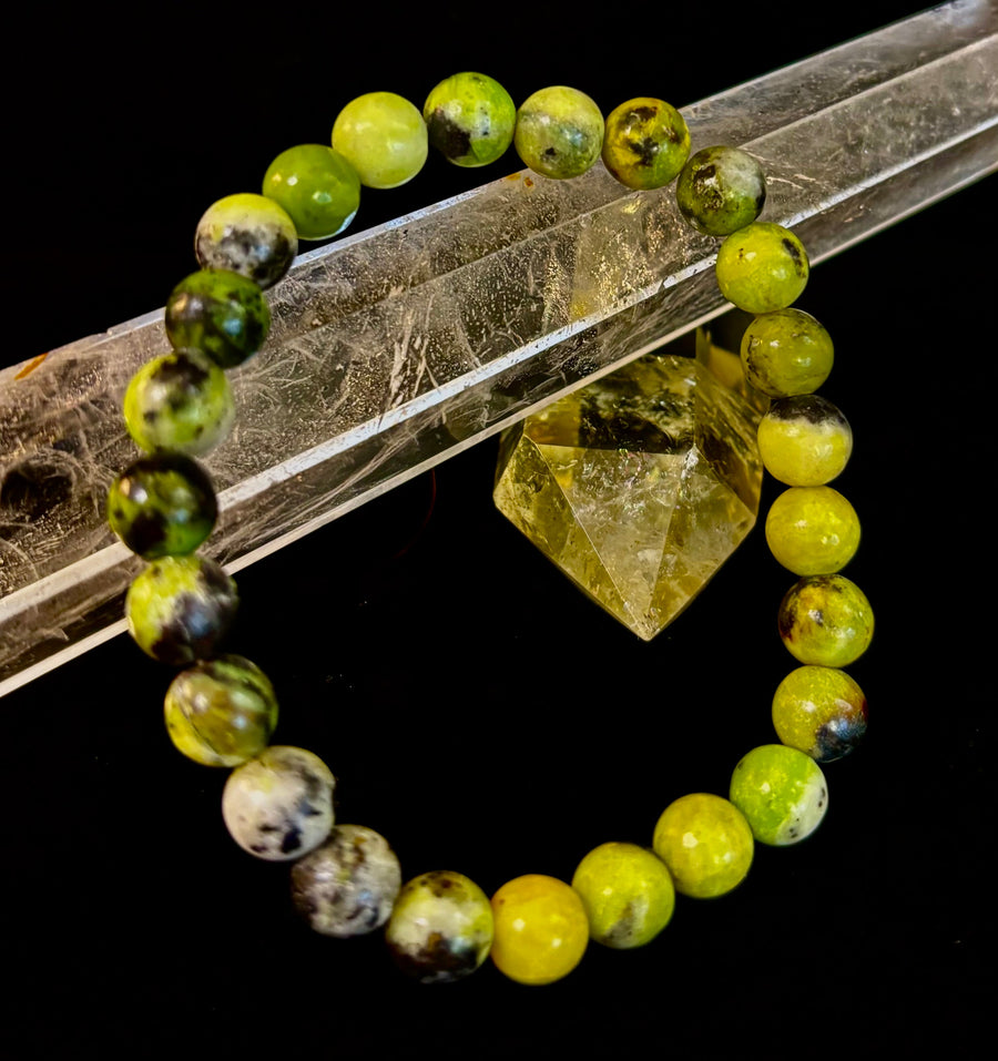 Vital Earth Serpentine Bracelet – 8mm Reiki-Infused Healing & Transformation Gemstone (7.5” Fit)