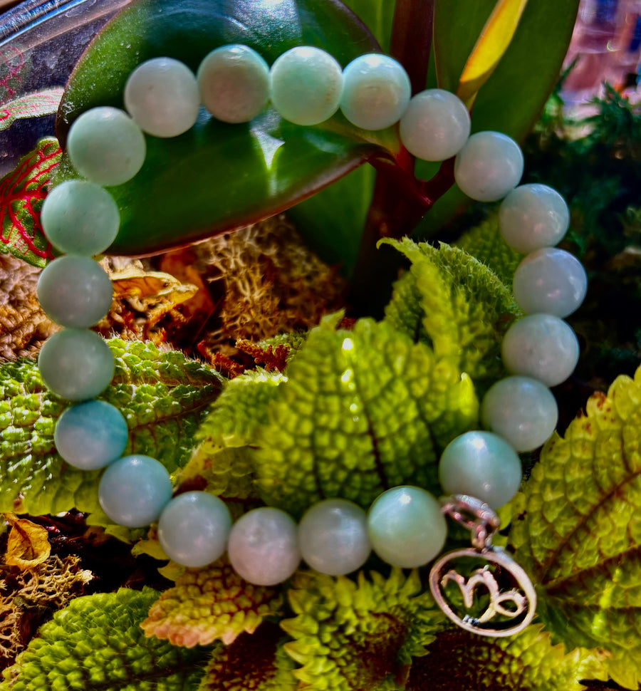 ✨ Zodiac Vibes Crystal Bracelet Collection – Wear Your Sign, Own Your Power (Gift Boxed with Zodiac Description Card)