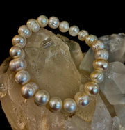 Luminous Grace Freshwater Pearl Bracelet – 6mm & 8mm White Pearl Stretch Bracelet