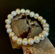 Luminous Grace Freshwater Pearl Bracelet – 6mm & 8mm White Pearl Stretch Bracelet