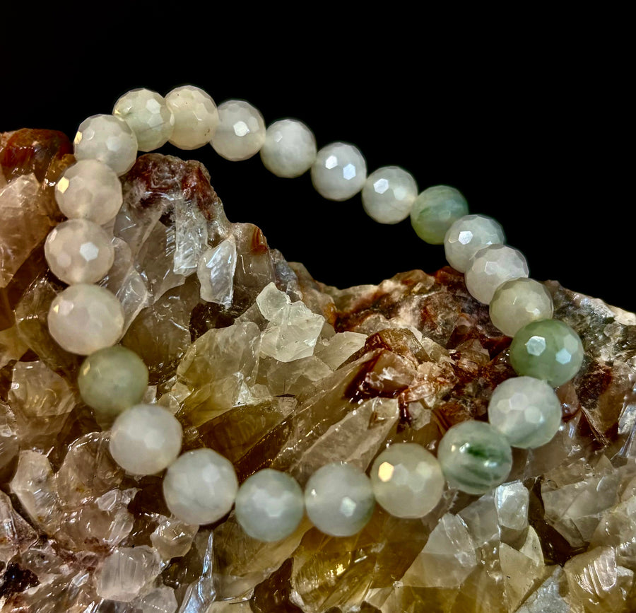 Harmony & Prosperity Xiuyan Jade Bracelet – 8mm Polyhedral Serpentine Gemstone