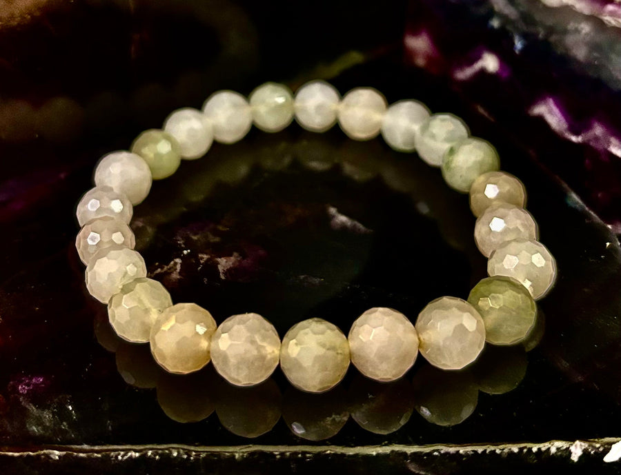 Harmony & Prosperity Xiuyan Jade Bracelet – 8mm Polyhedral Serpentine Gemstone