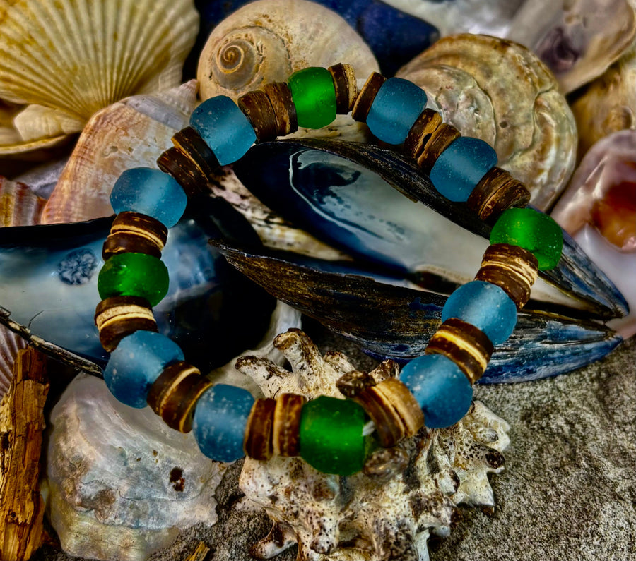 Boardwalk Breeze Bracelet - Recycled Glass & Natural Wood Stretch Bracelet