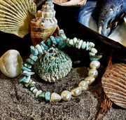 🌊 Mermaid's Treasure Bracelet - Larimar & Cultured Freshwater Pearl Stretch Bracelet