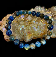 Reiki-Infused Blue Kyanite Bracelet for Clear Communication, High Vibration & Alignment (8mm)