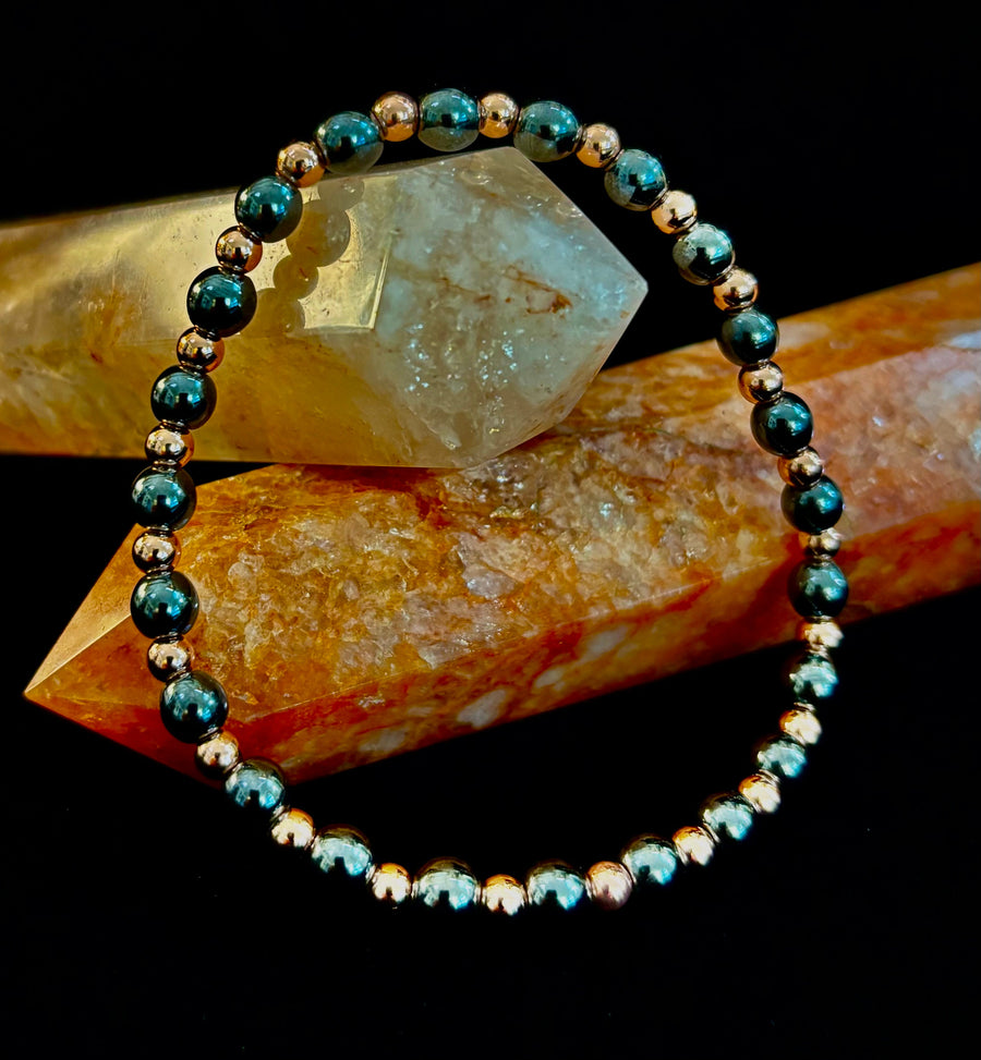 Reiki-Infused Hematite & Copper Conductor Bracelet for Grounding, Vitality & Protection (4mm/3mm, Fits up to 8")