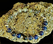 Sodalite & Labradorite Reiki-Infused Intuition & Clarity Bracelet (Medium–Large Wrist)