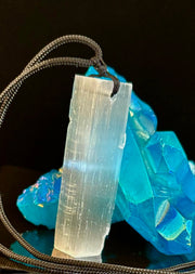 Selenite Pendant Rough Stone Necklace – Cleanse, Balance & Protect