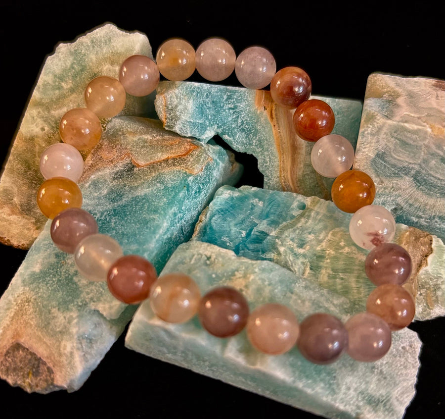 Coastal Calm Quartz Beaded Bracelet – 8mm Beach Sand Tones for Medium Wrists 🌊🏖️