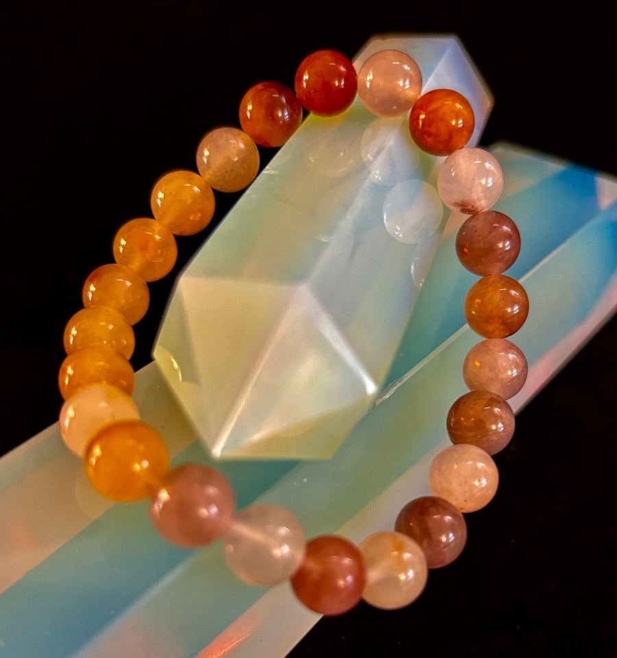 Coastal Calm Quartz Beaded Bracelet – 8mm Beach Sand Tones for Medium Wrists 🌊🏖️