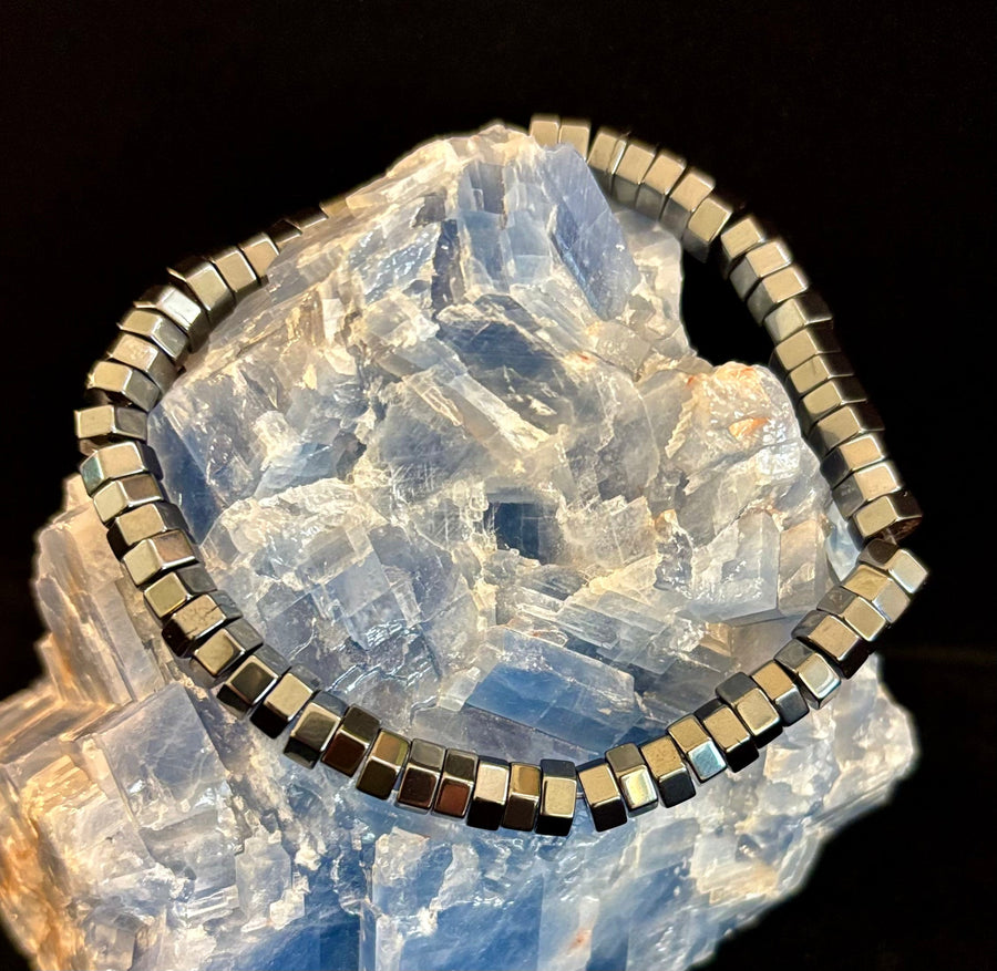 Retro Geometric Hematite Beaded Bracelet – Built for Large to Extra Large Wrists