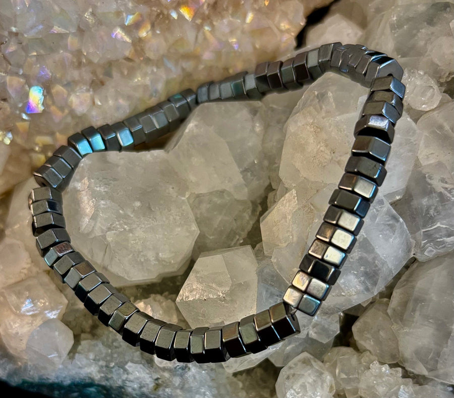 Retro Geometric Hematite Beaded Bracelet – Built for Large to Extra Large Wrists