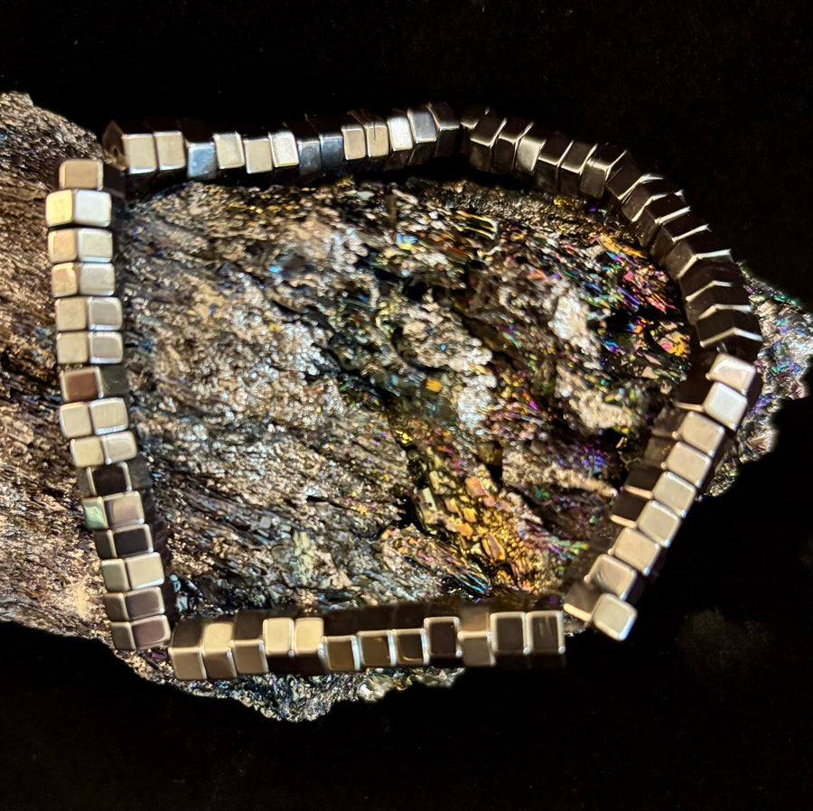 Retro Geometric Hematite Beaded Bracelet – Built for Large to Extra Large Wrists