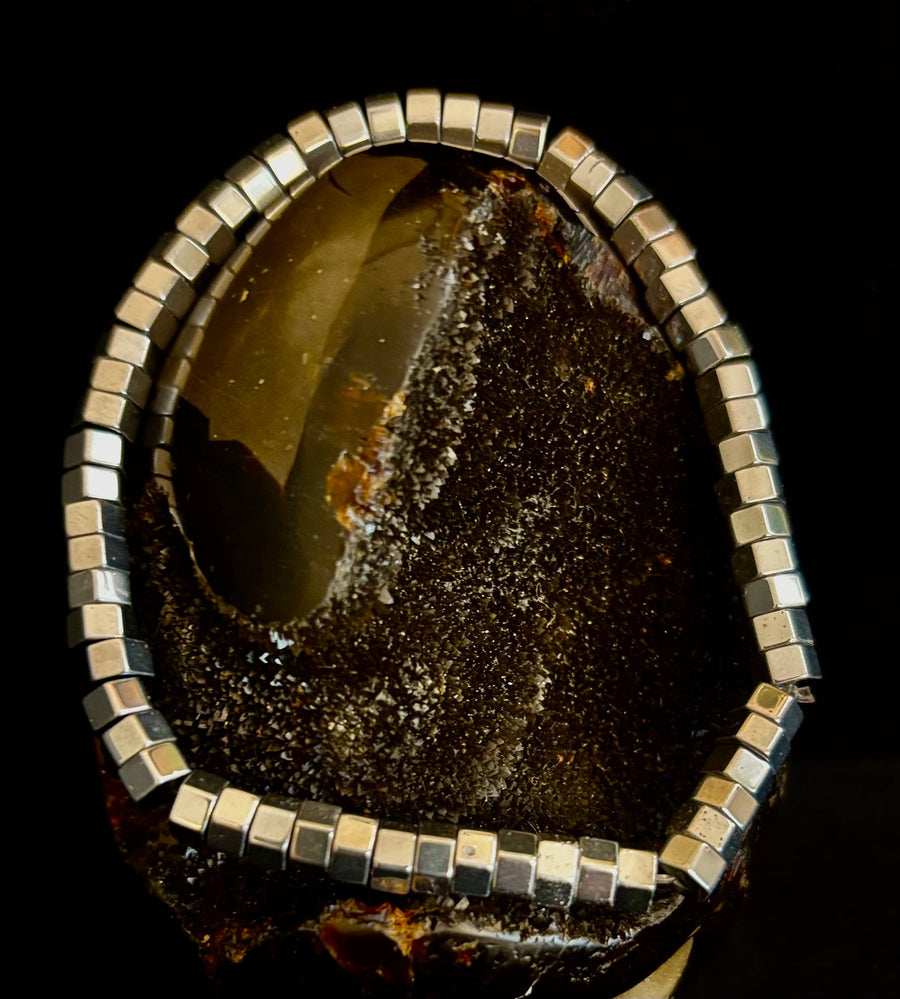 Sleek Silver Cube Beaded Bracelet – Minimalist Style for Any Occasion