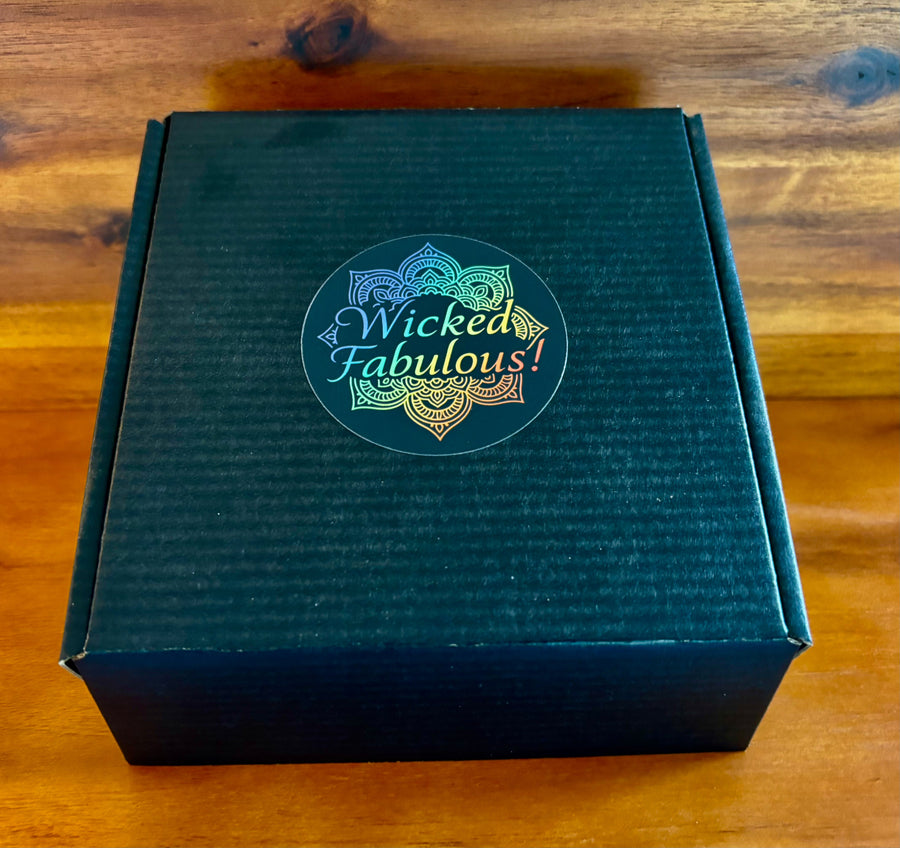 Prosperity & Protection Gift Box – Jade & Selenite Energy Set