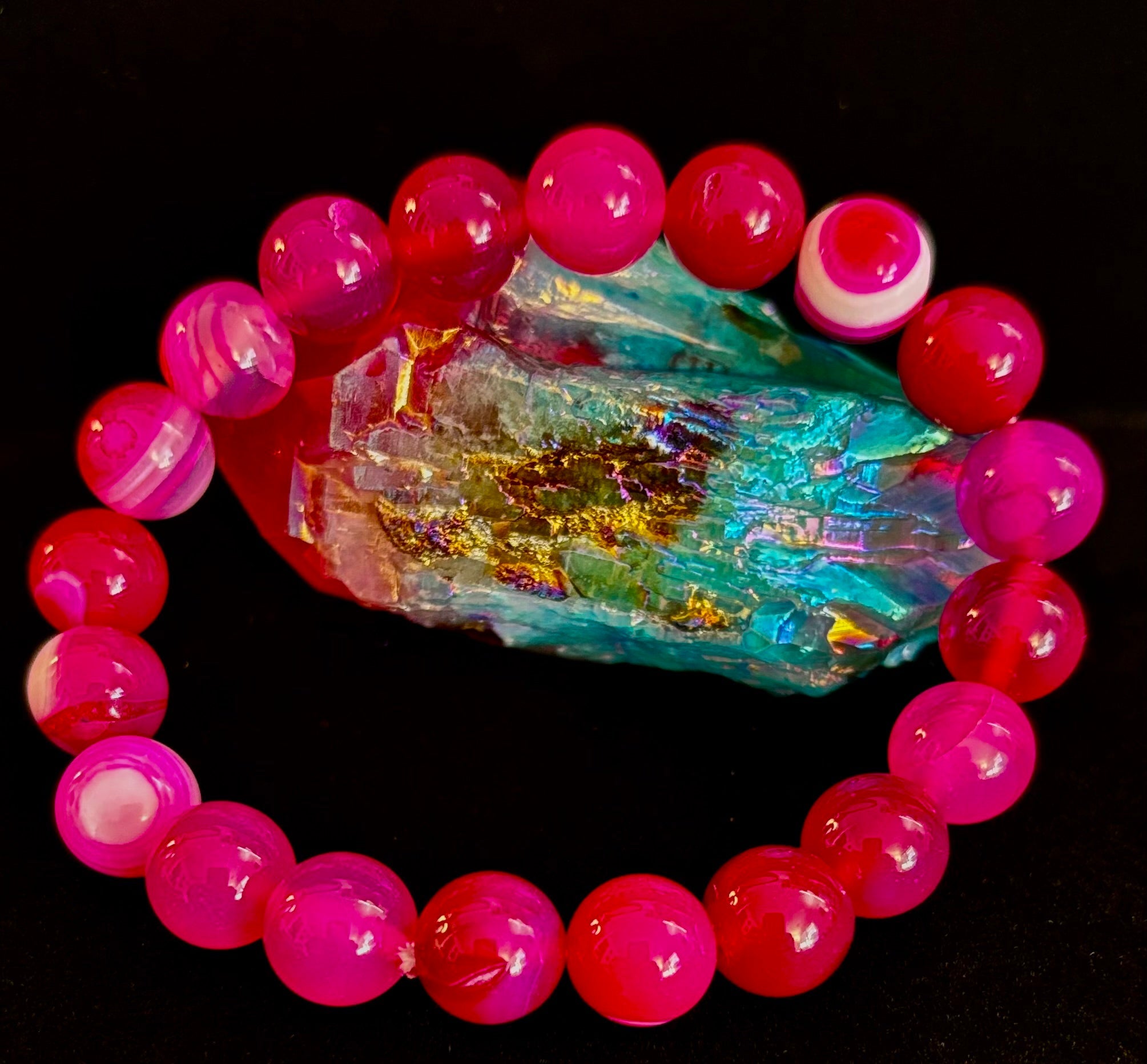 Rose Red Striped Agate Beaded Bracelet – 10mm Natural Stone for Large Wrists