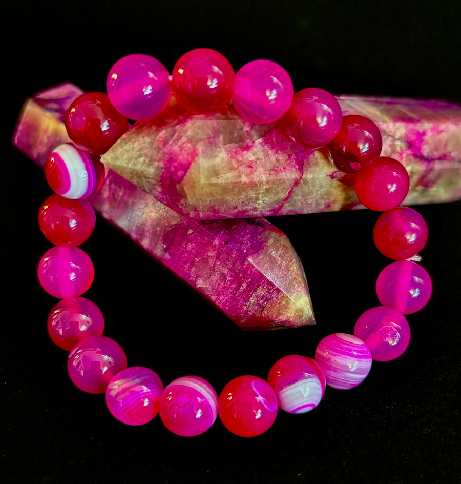 Rose Red Striped Agate Beaded Bracelet – 10mm Natural Stone for Large Wrists