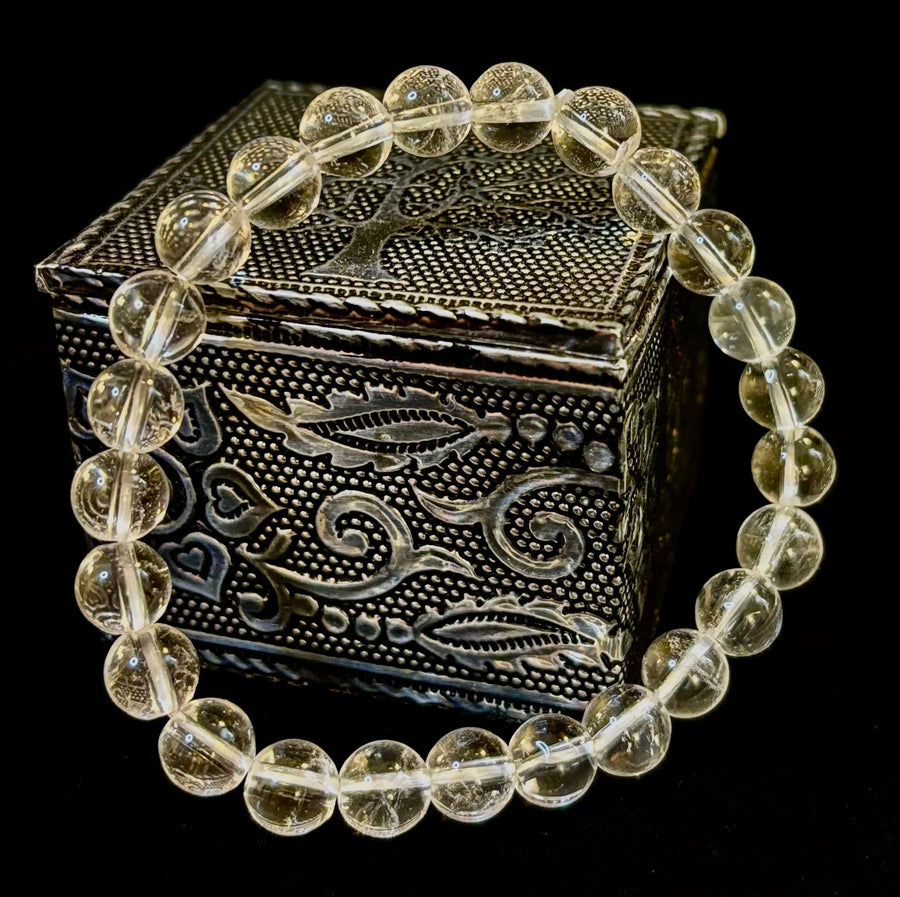 ✨ Clear Quartz Clarity Bracelet – 8mm Natural Crystal (Medium Wrists)