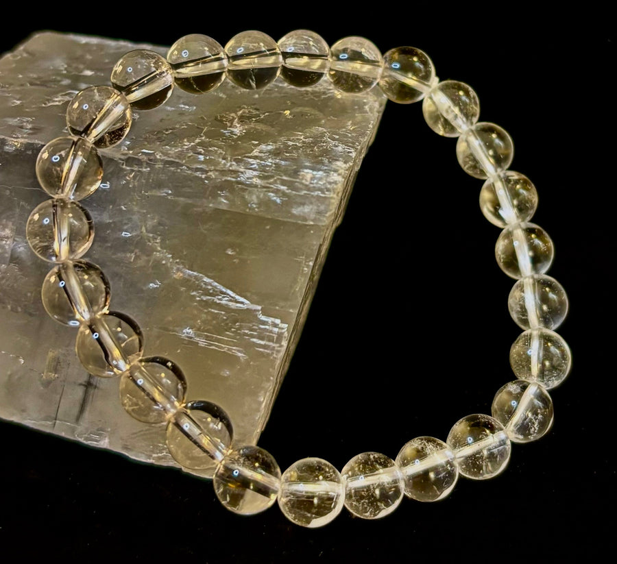 ✨ Clear Quartz Clarity Bracelet – 8mm Natural Crystal (Medium Wrists)