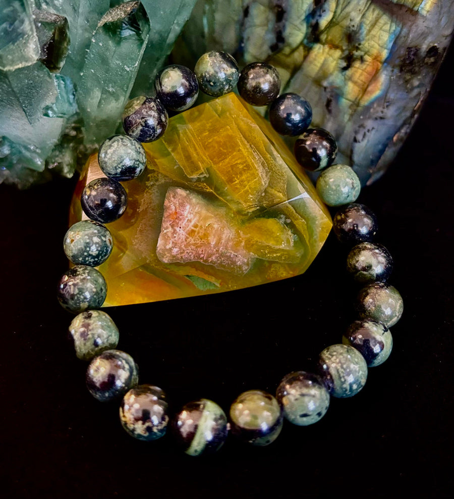 Kambaba Jasper 8mm Reiki-Infused Peace & Manifestation Bracelet (Medium-Large Wrists)