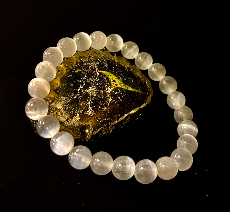 White Cat Eye Stone Bracelet – Reiki-Infused Clarity & Protection Jewelry (Medium–Large Wrist)