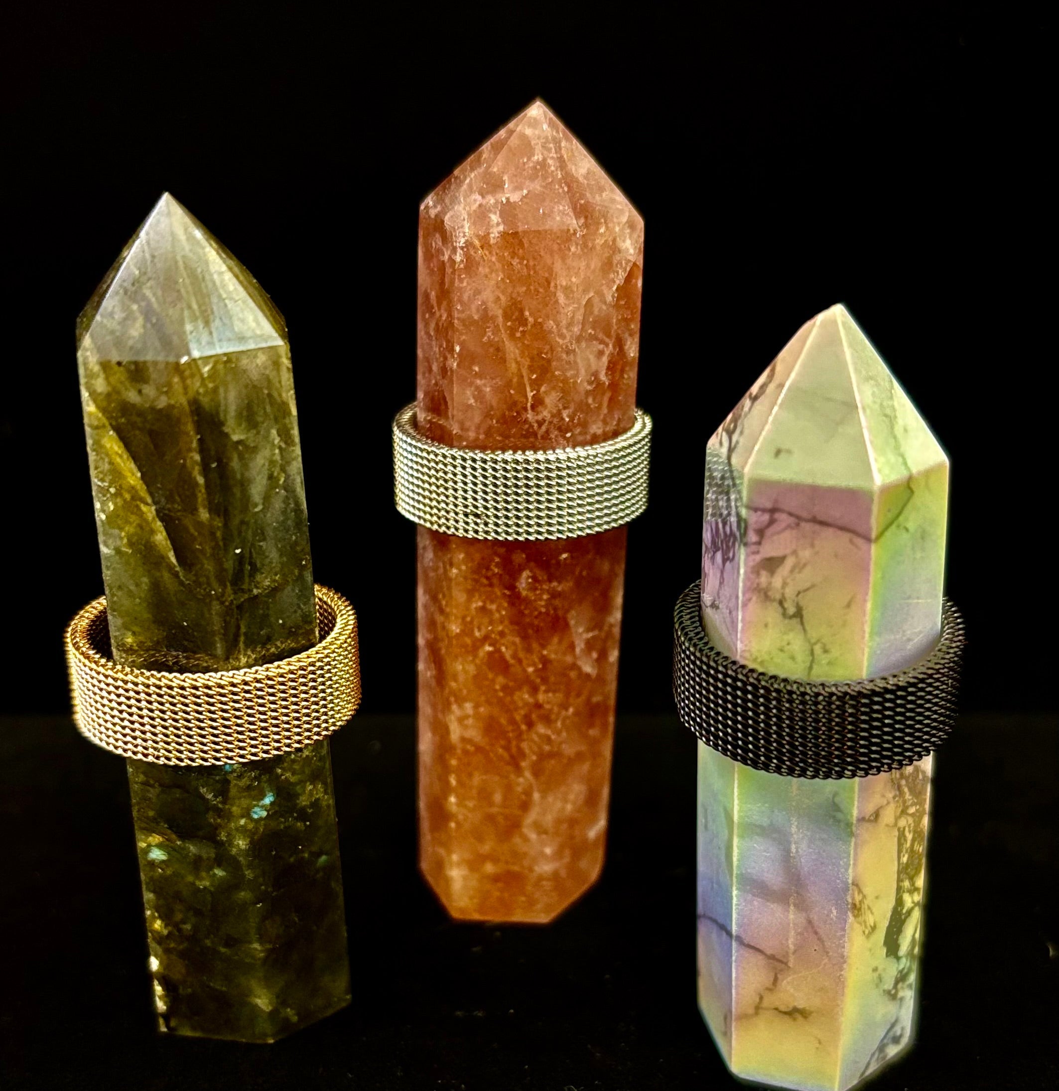 Unisex Stainless Steel Mesh Ring – Flexible, Modern Band in Black, Rose Gold & Silver Tones