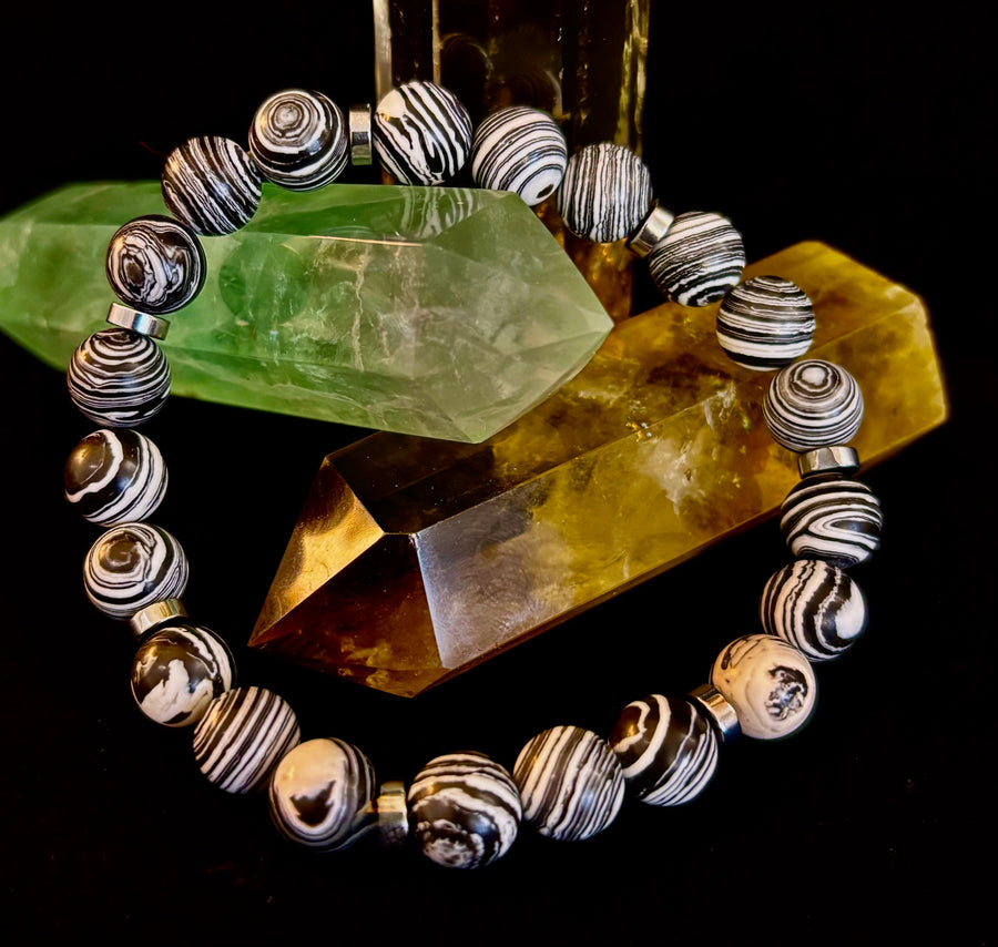 Black & White Striped Agate Stretch Bracelet — Natural Banded Agate Bracelet for Large to XL Wrists