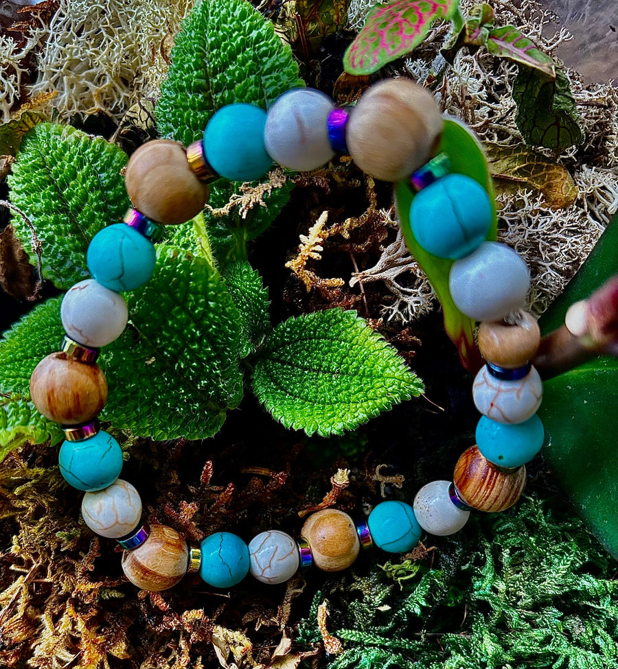 Turquoise and Cream Howlite with Coconut Palm Beads (8"-8.5" Large and XL Wrists)