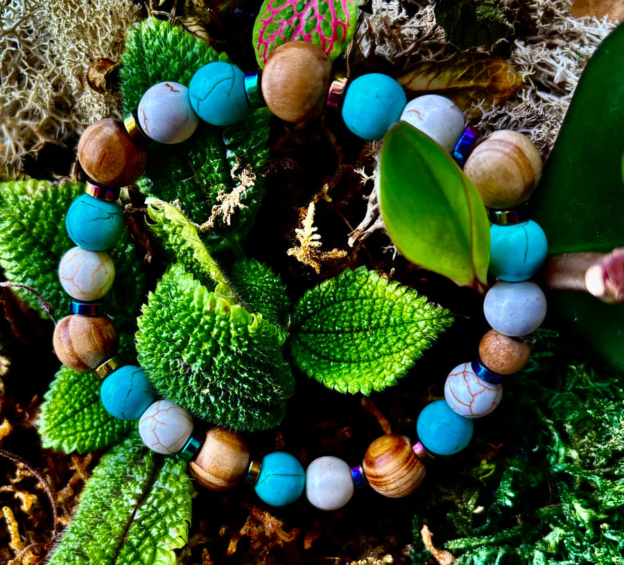 Turquoise and Cream Howlite with Coconut Palm Beads (8"-8.5" Large and XL Wrists)