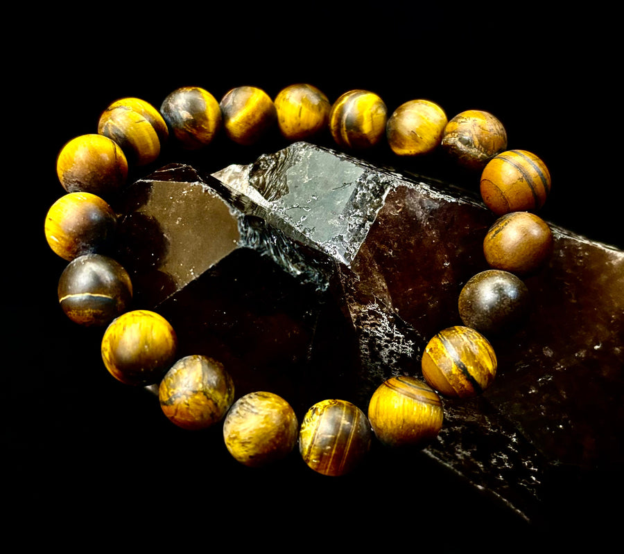 Reiki-Infused Matte Tiger’s Eye Bracelet for Courage, Protection & Focus (10mm)