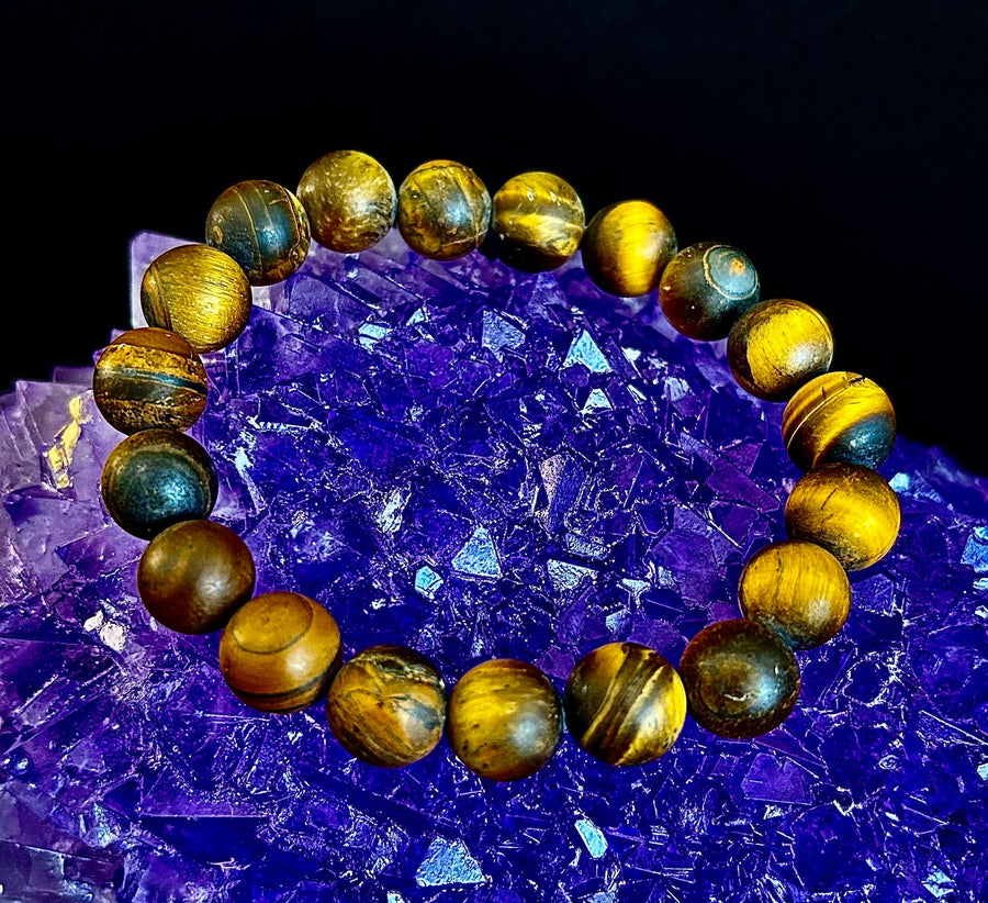 Reiki-Infused Matte Tiger’s Eye Bracelet for Courage, Protection & Focus (10mm)